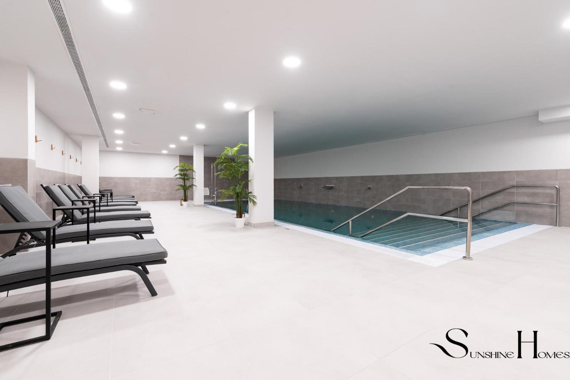 Luxury 2 Bedroom Apartment, Pools, Sauna, Gym & More MIJAS COSTA Εξωτερικό φωτογραφία