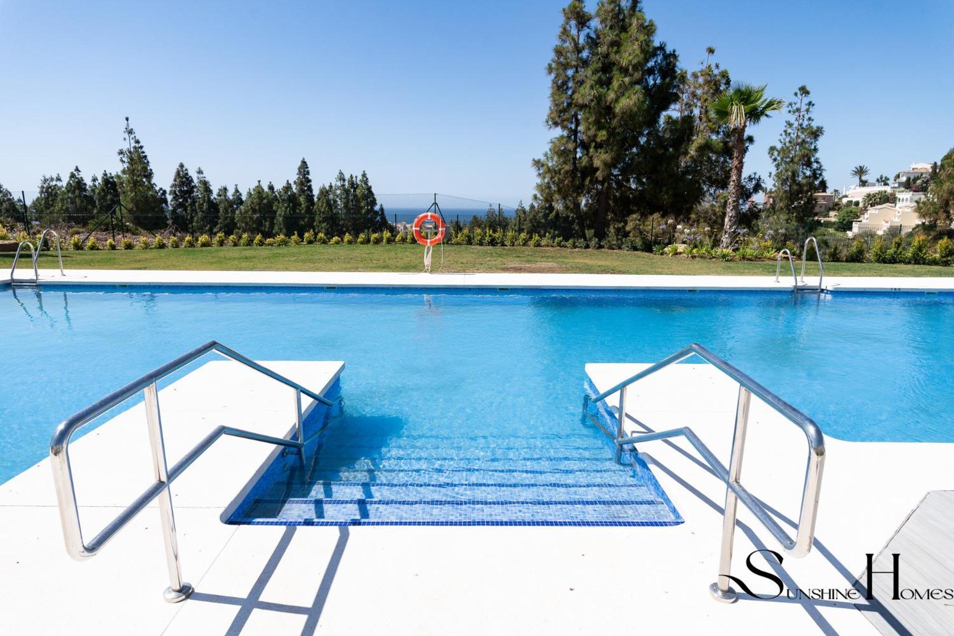 Luxury 2 Bedroom Apartment, Pools, Sauna, Gym & More MIJAS COSTA Εξωτερικό φωτογραφία